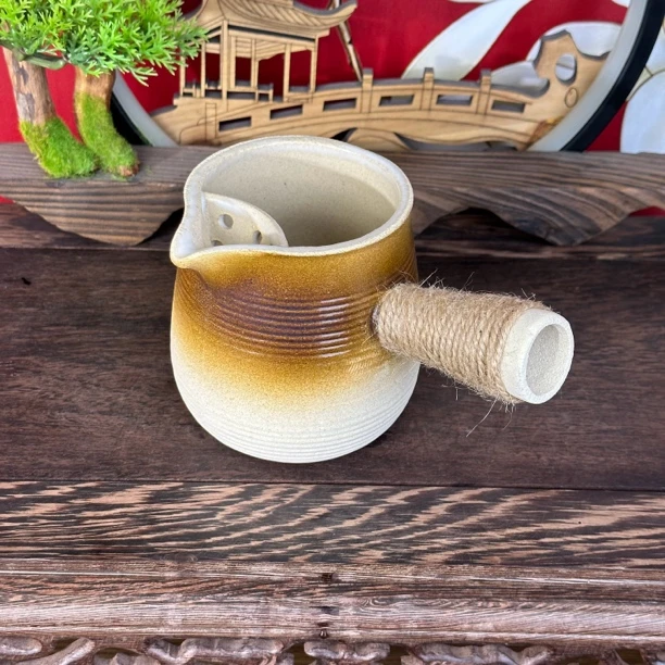 侧把陶奶罐 ZH558