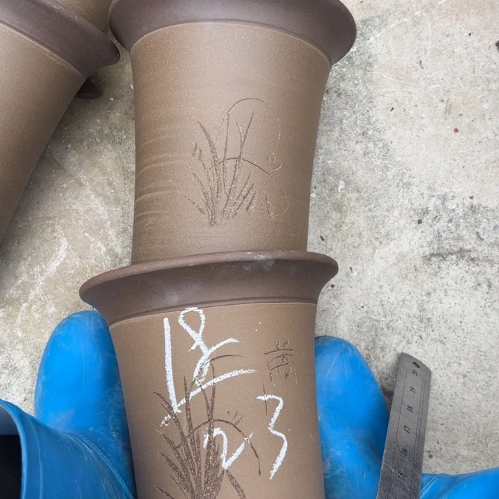 花盆紫砂紫砂的颜色