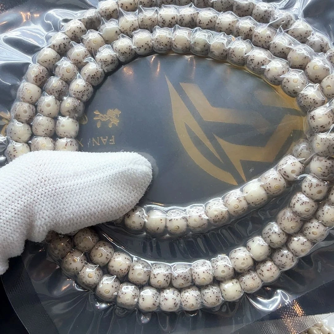 星月菩提吊坠6灰冰月留白7左右108