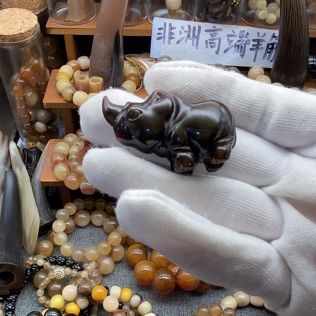 布艺非金属非洲黑水牛角手把件项链吊坠