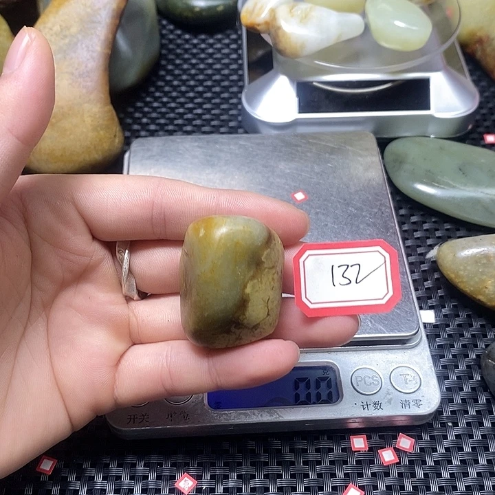 和田玉未镶嵌珠宝奇石132