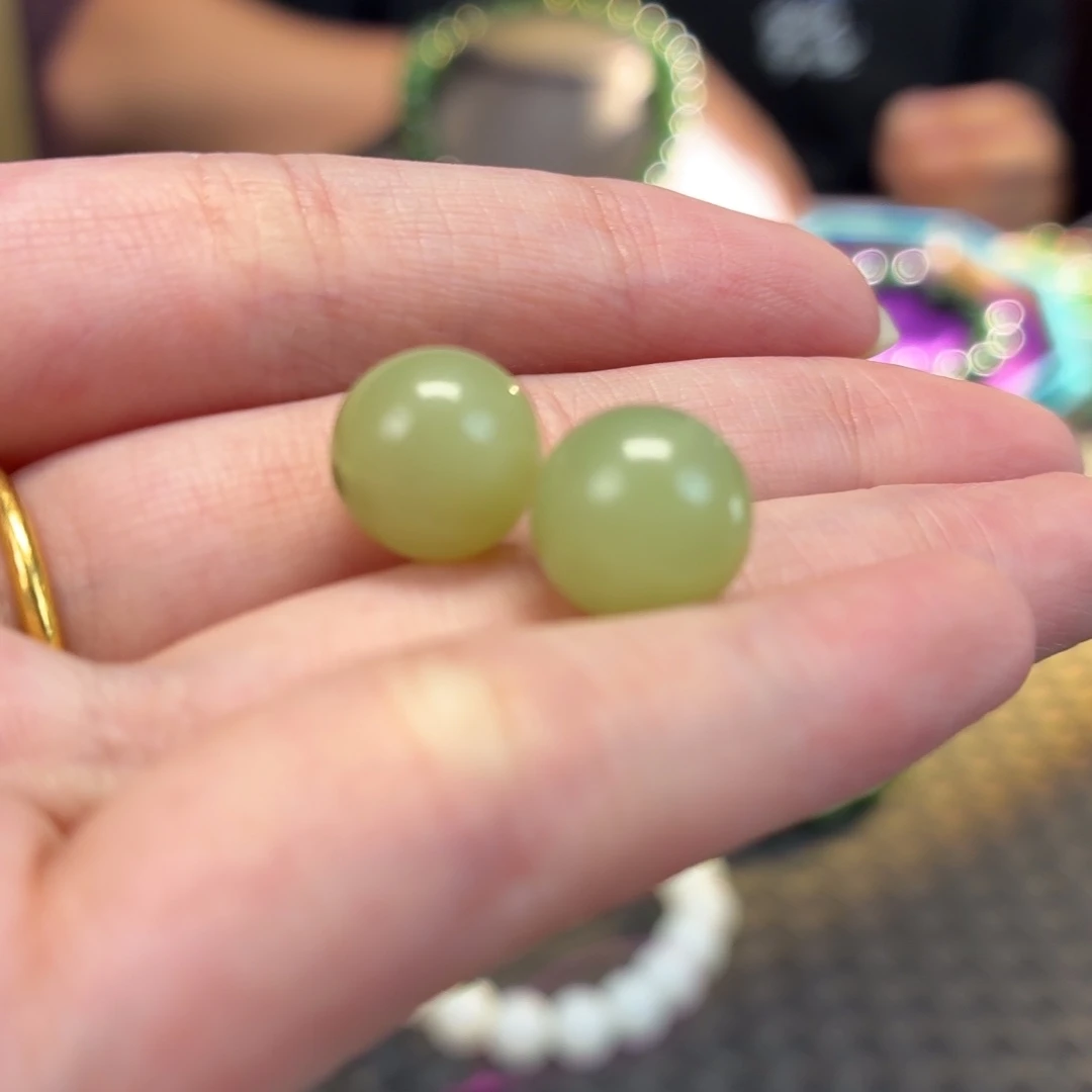 和田玉未镶嵌珠宝半成品