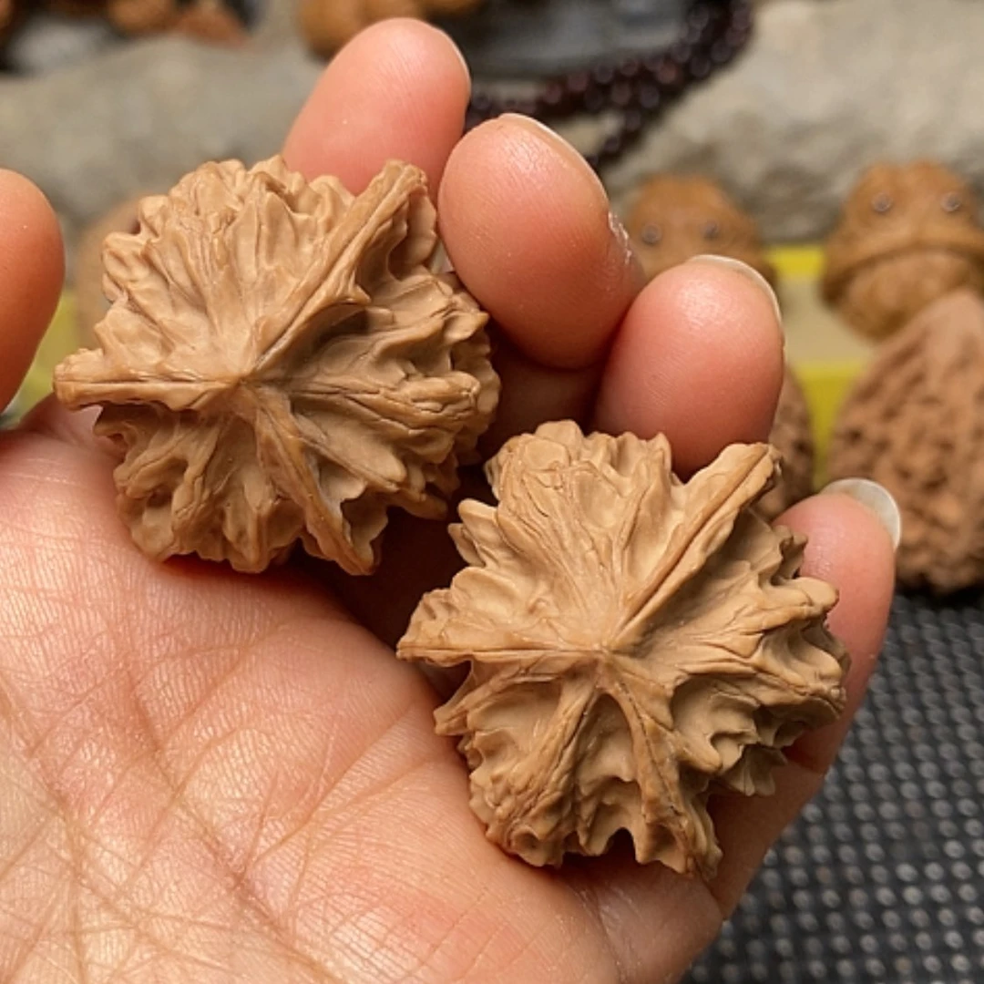 【闪购商品】把件文玩核桃三棱