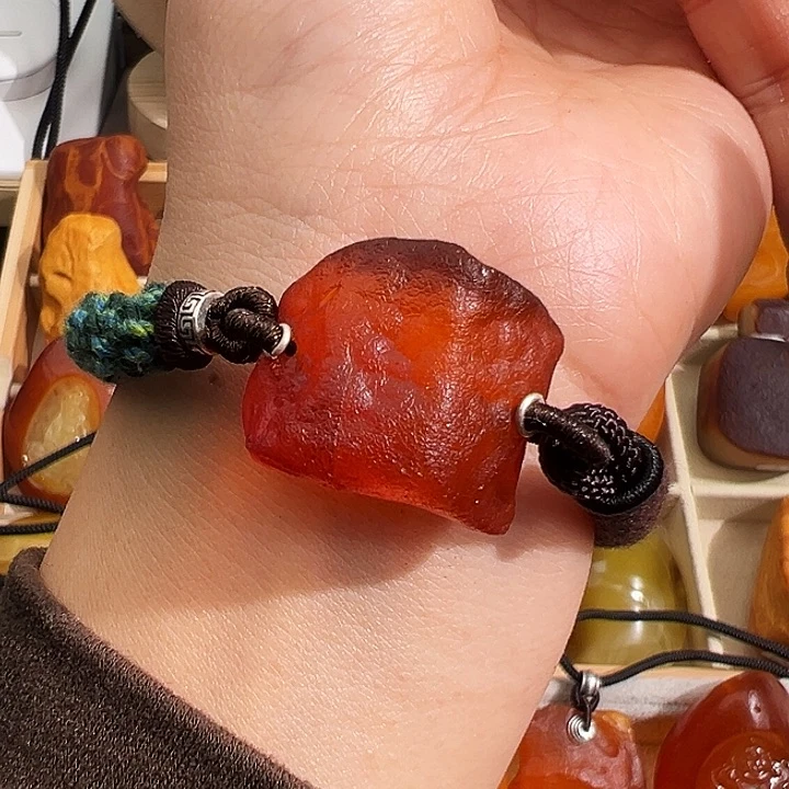 蜜蜡裸石未镶嵌我