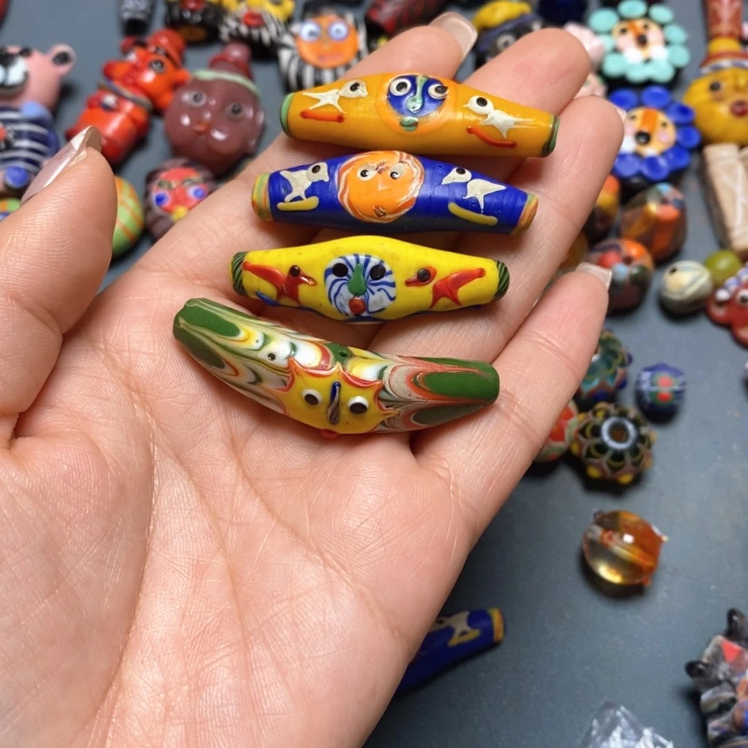 琉璃颈饰印度尼西亚02