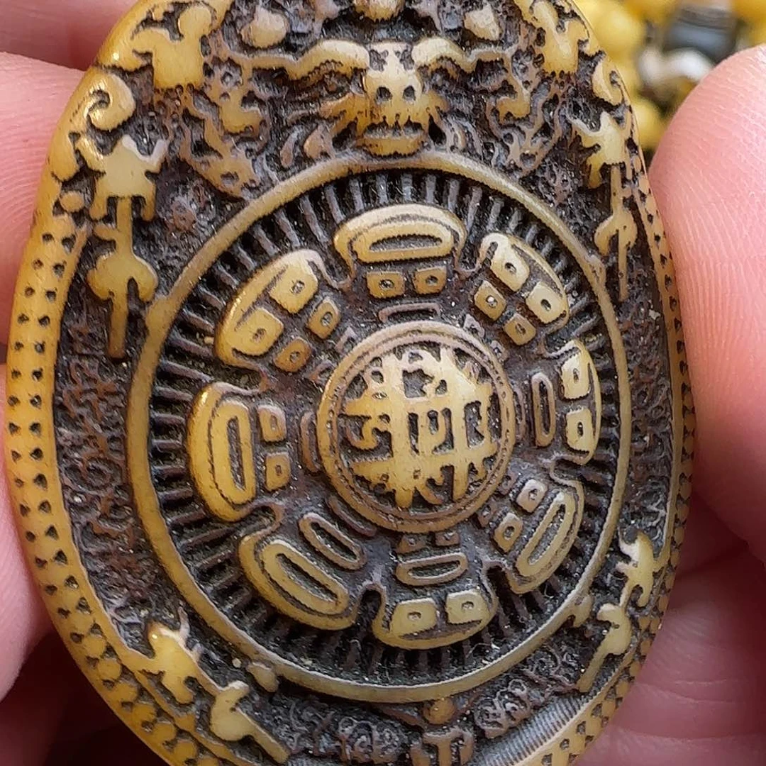 牛骨手串/手链牛骨的九宫八卦牌子
