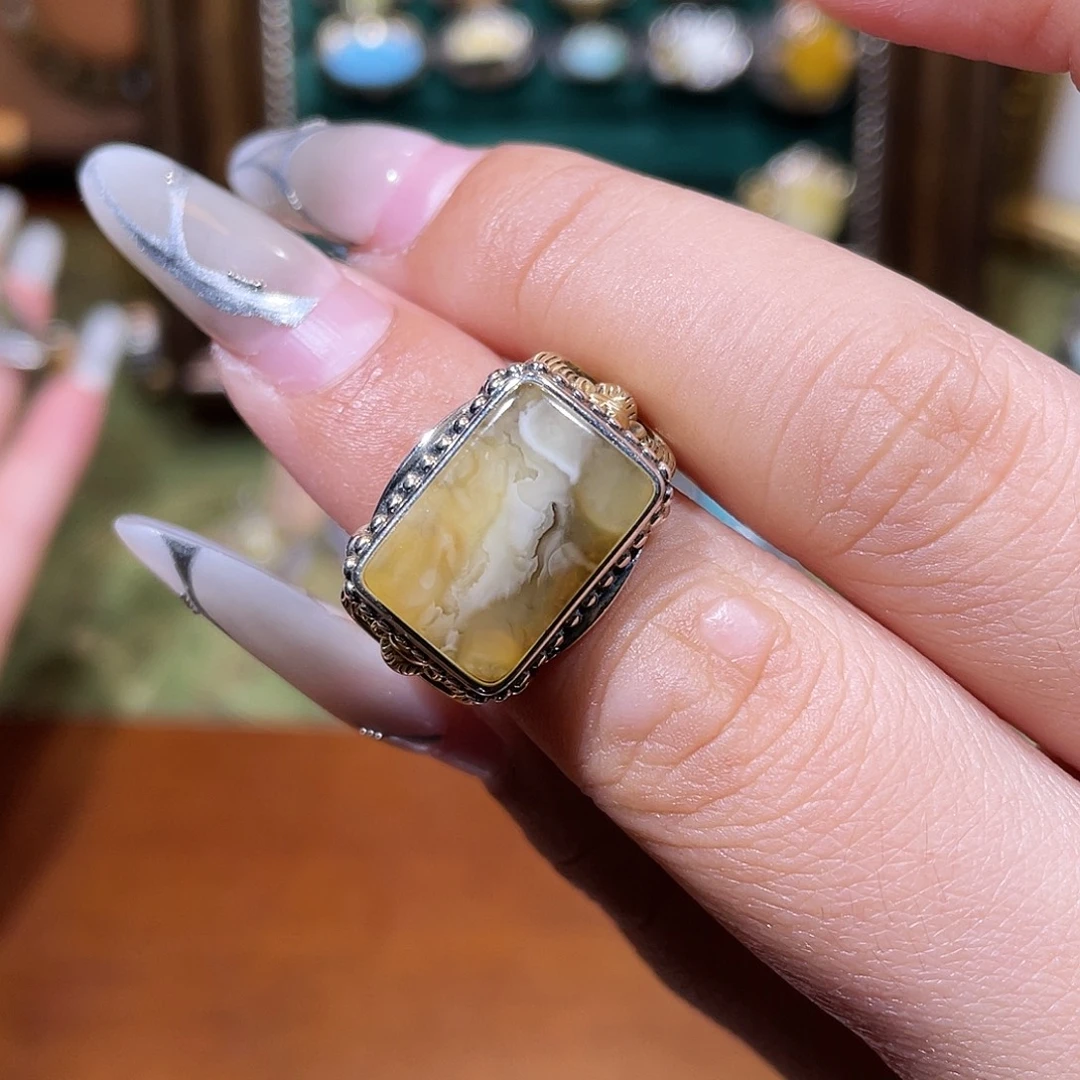 宝***膏琥珀银S925镶嵌戒指戒指