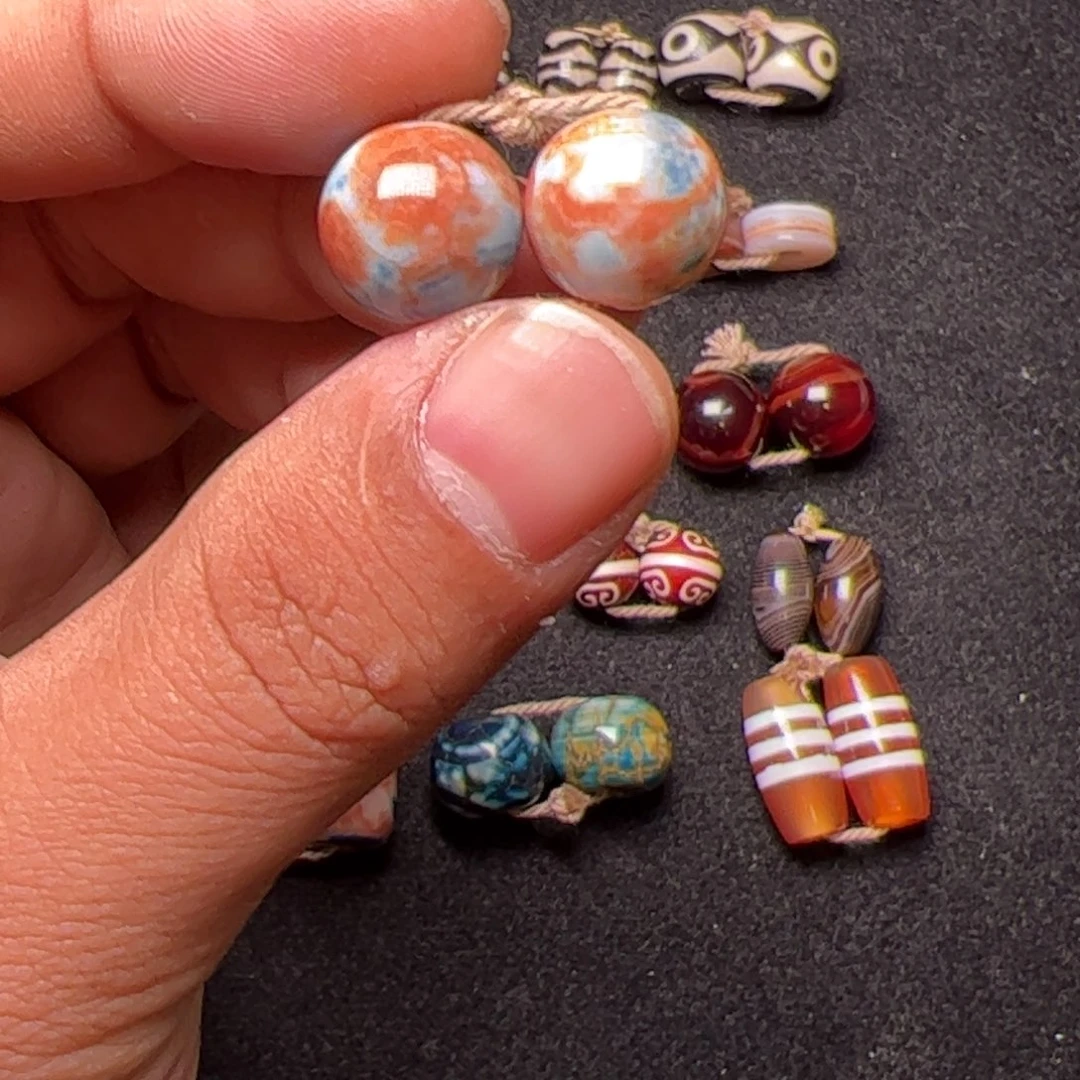 下***乐玛瑙/玉髓未镶嵌配饰