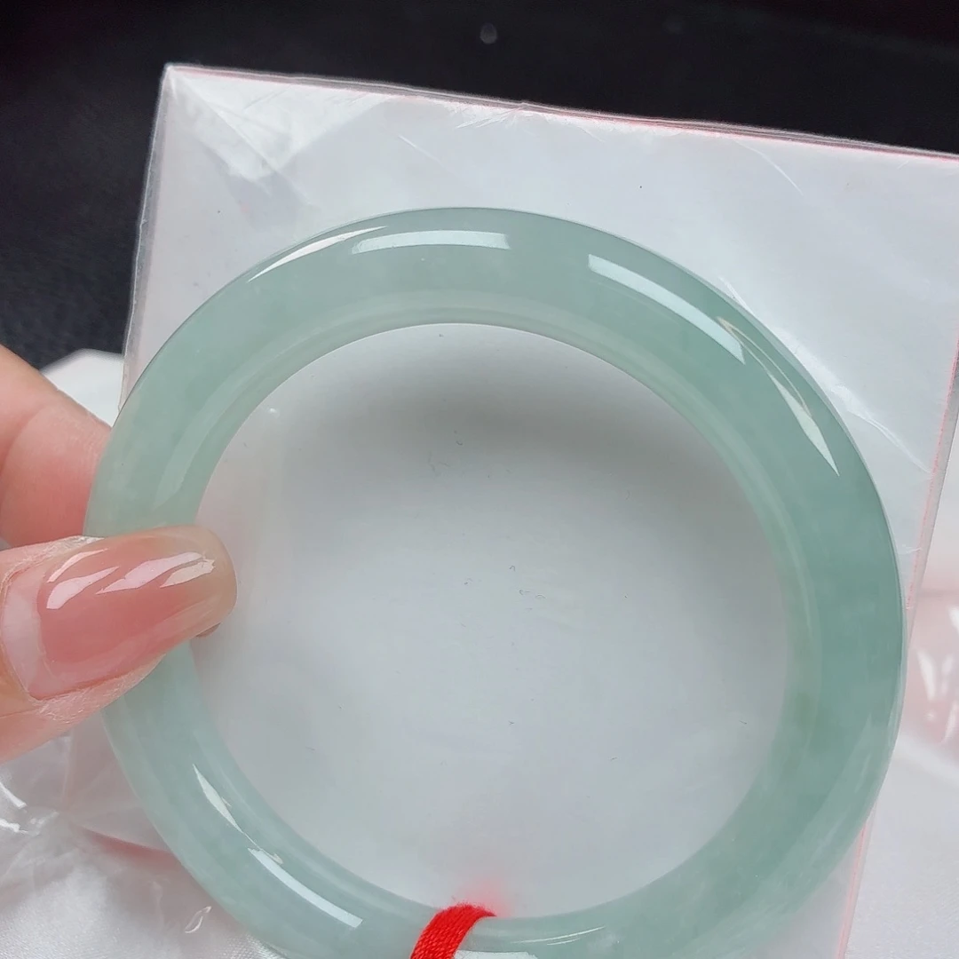 翡翠手镯未镶嵌56