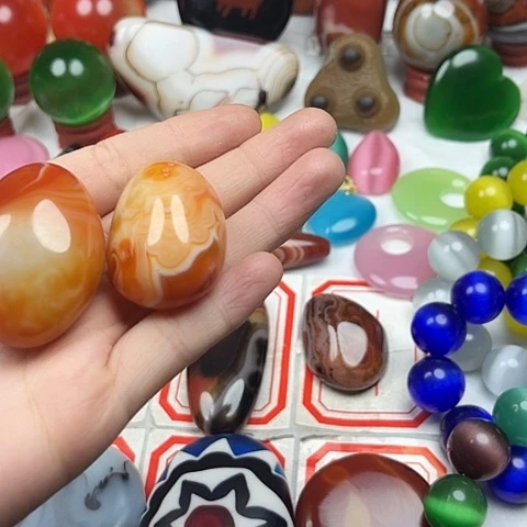 玛瑙/玉髓颈饰未镶嵌