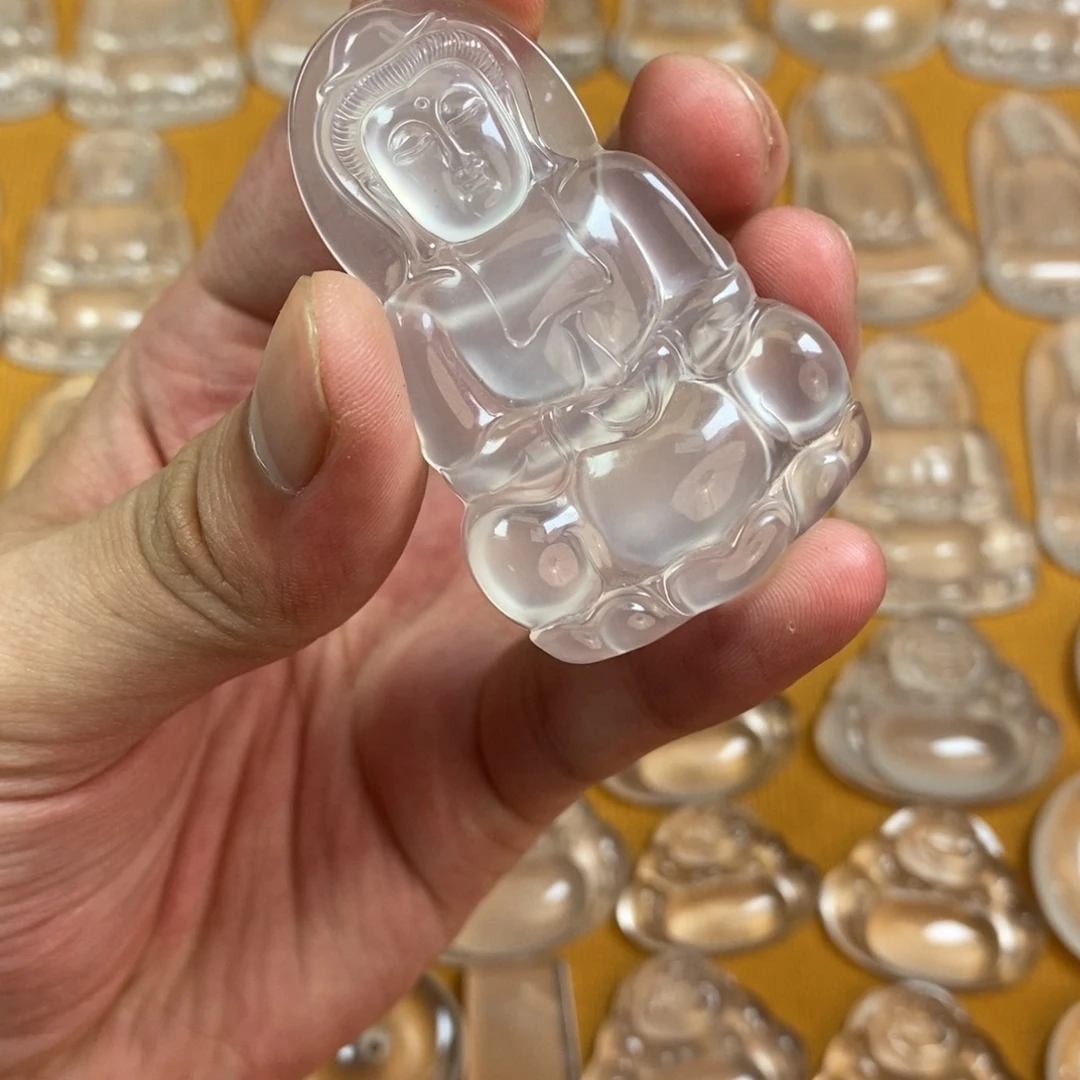墨***成颈饰未镶嵌石英质玉