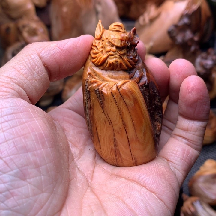 柏木（崖柏）崖柏陈化料手把件