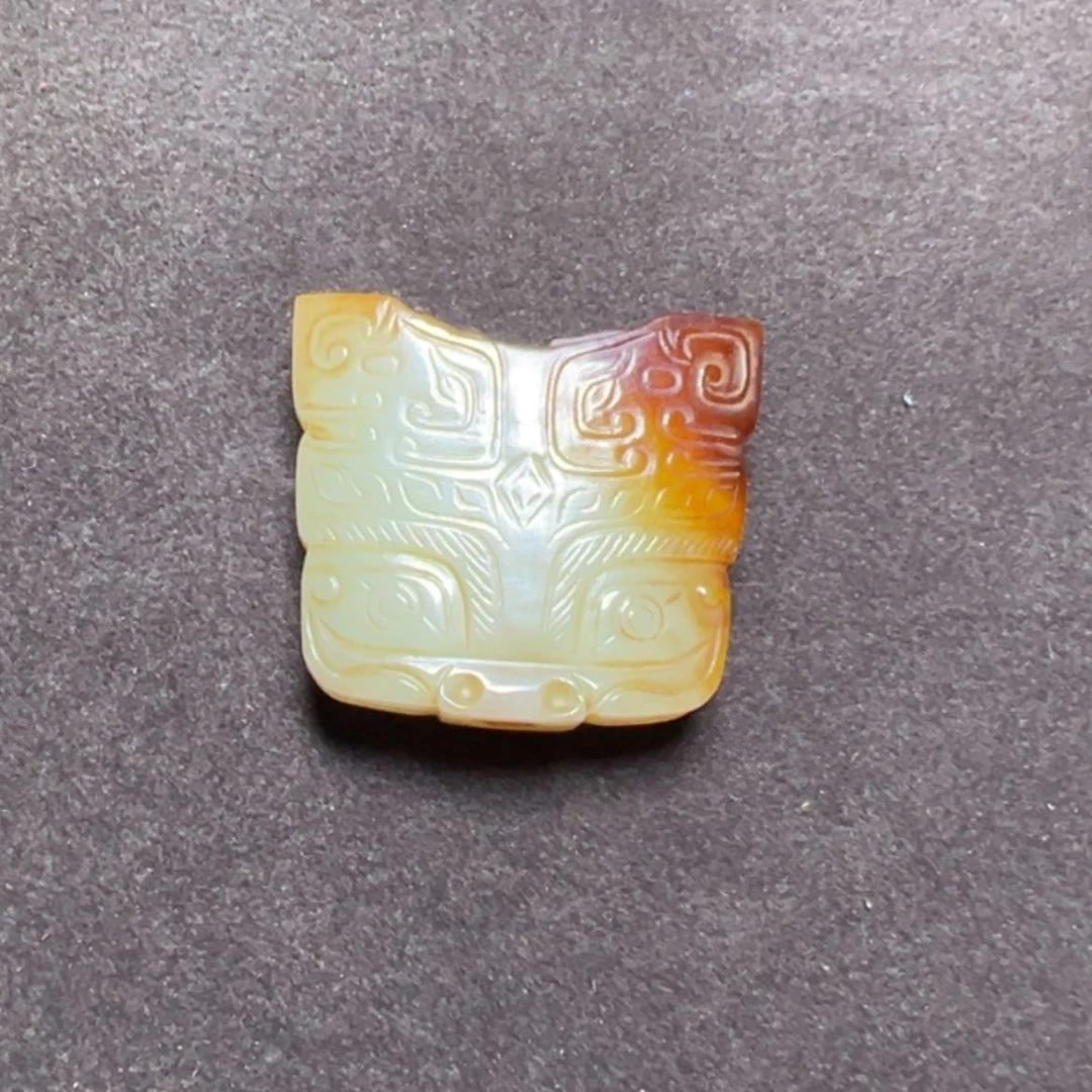 【闪购商品】和田玉未镶嵌挂件台***。