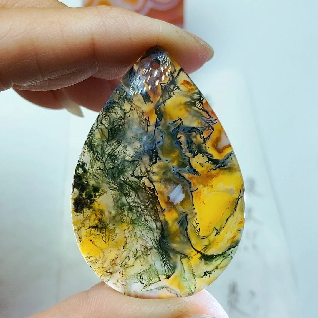 玛瑙/玉髓颈饰未镶嵌c****d