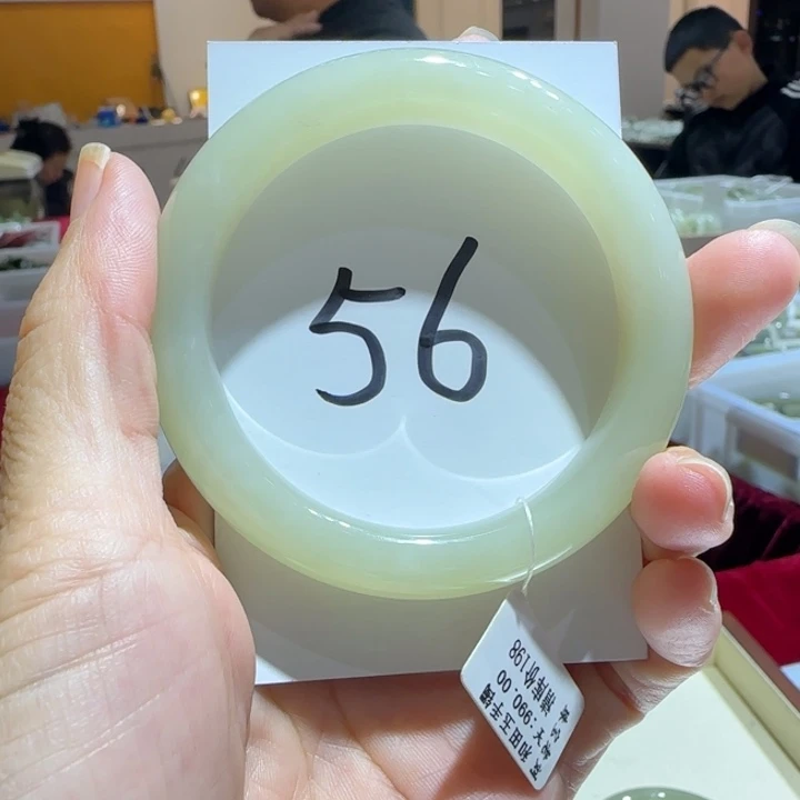 和田玉未镶嵌手镯072