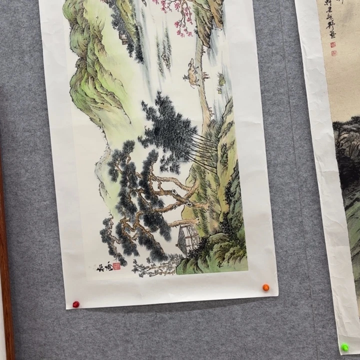 将***停国画花鸟等图案为主