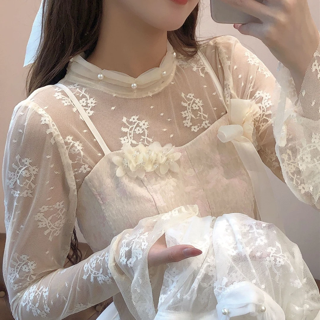 艾日秀2025秋季法式纯欲风蕾丝刺绣立领长袖半透打底上衣女G0668
