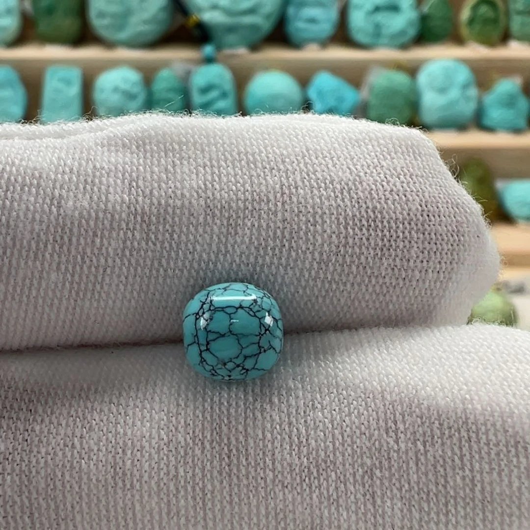 未镶嵌绿松石老型珠6.7x6.7mm