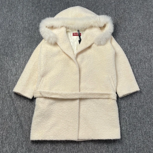 99新 MaxMara 4498/MaxMara 米白色内里Logo印花毛绒大衣/36码
