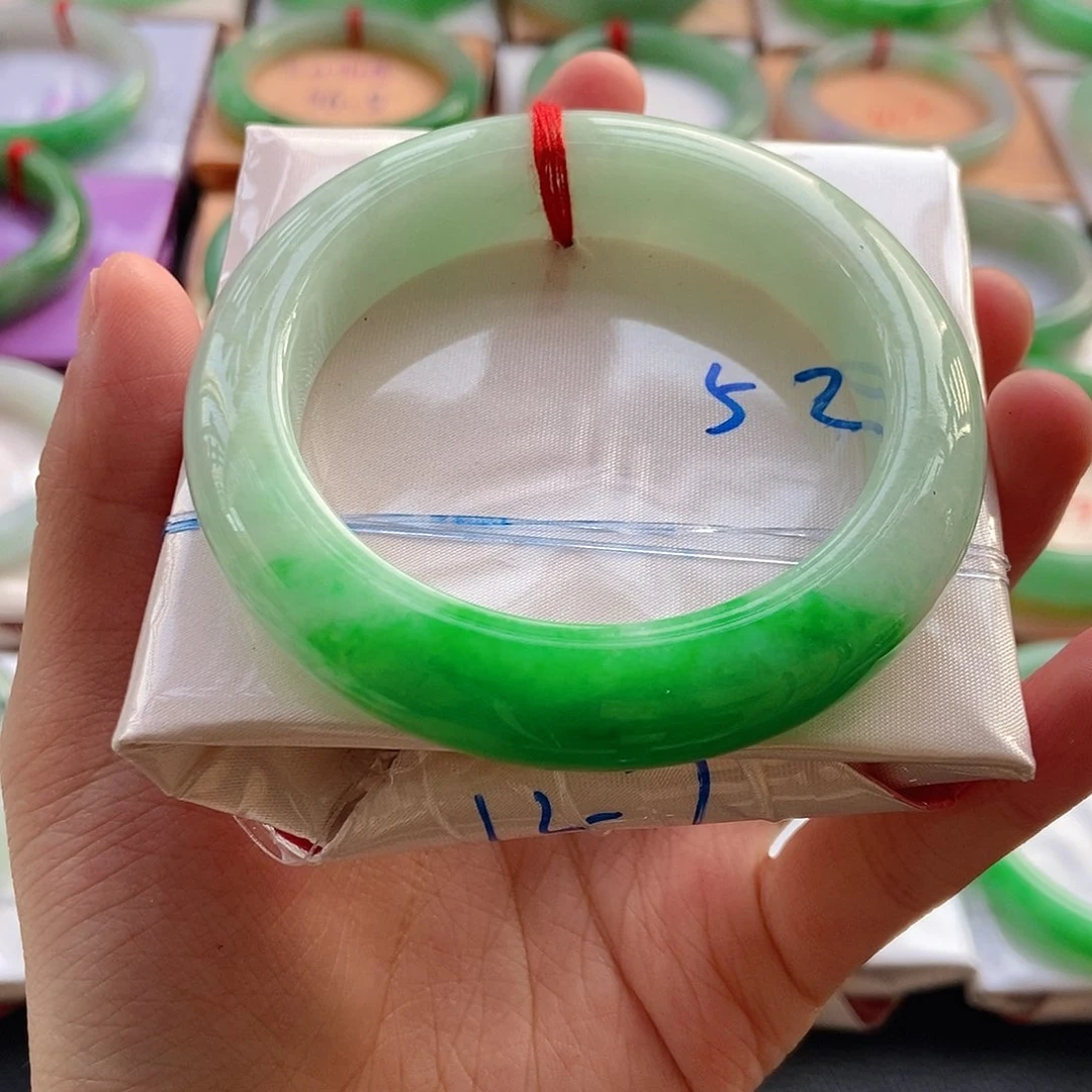 未镶嵌手镯翡翠6号