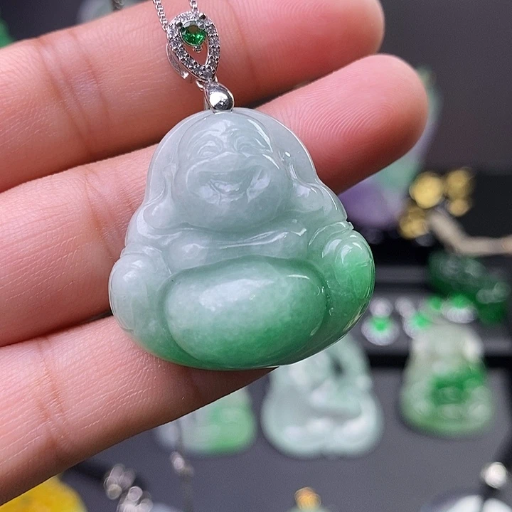 翡翠未镶嵌吊坠(赠链)