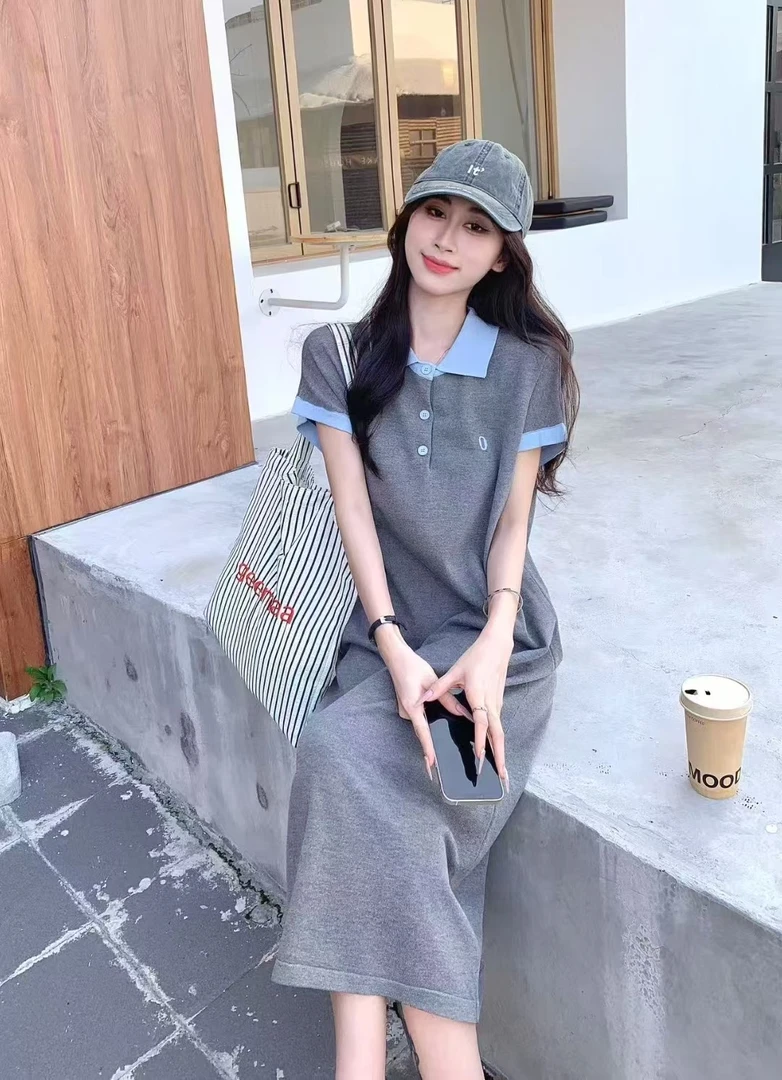 夏季新款蓝灰撞色学院风翻领显瘦遮肉柔软亲肤短袖小清新连衣裙女