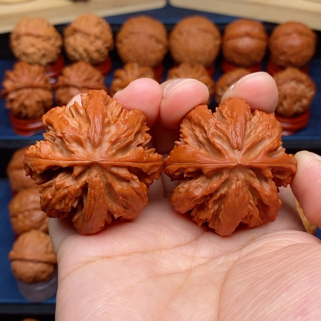 把件文玩核桃手捻粗筋霸王龙