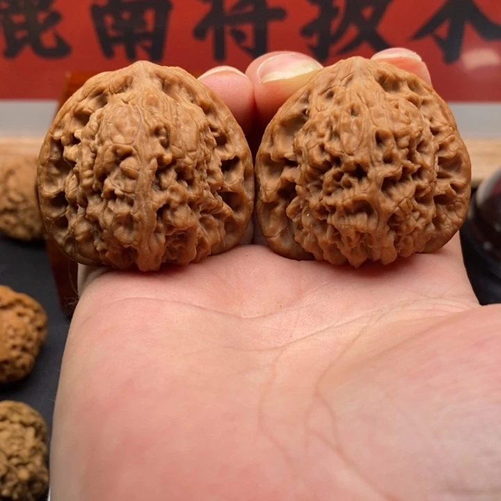 小***龍文玩核桃把件南疆