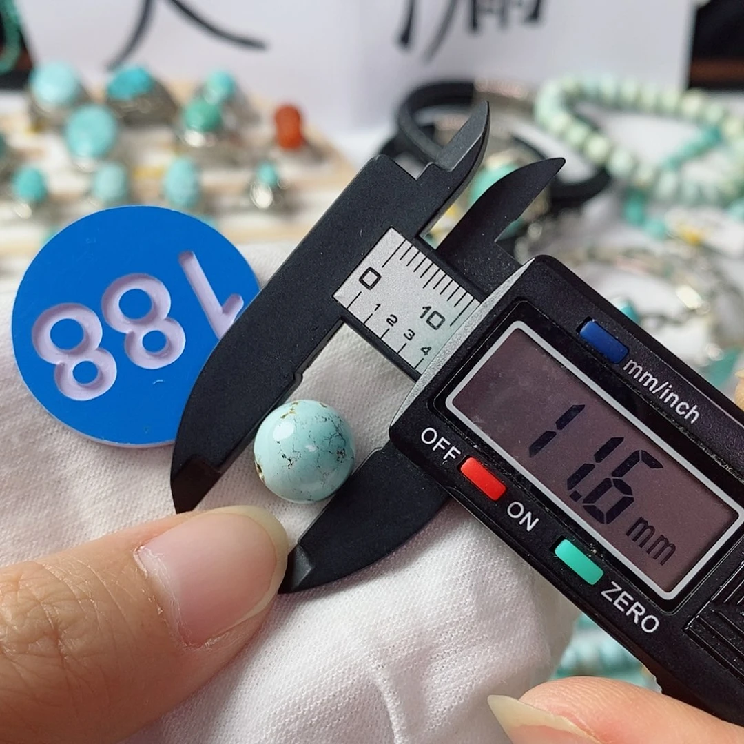 未镶嵌南红玛瑙珠宝奇石