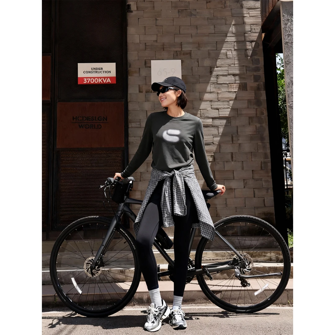 CLOUDSPACE/云上生活【城市溯溪】收腰正肩长袖女T恤2025秋上衣