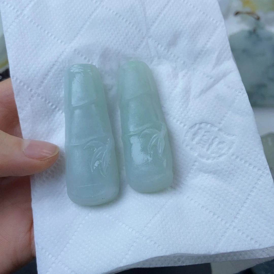 定制翡翠未镶嵌竹节