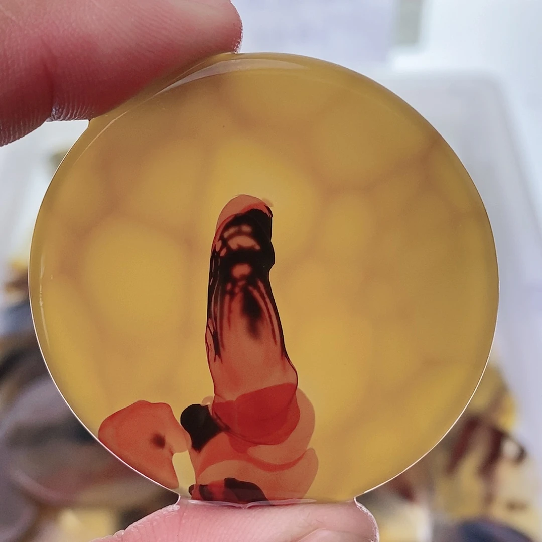 玛瑙/玉髓珠宝半成品未镶嵌丹霞地貌