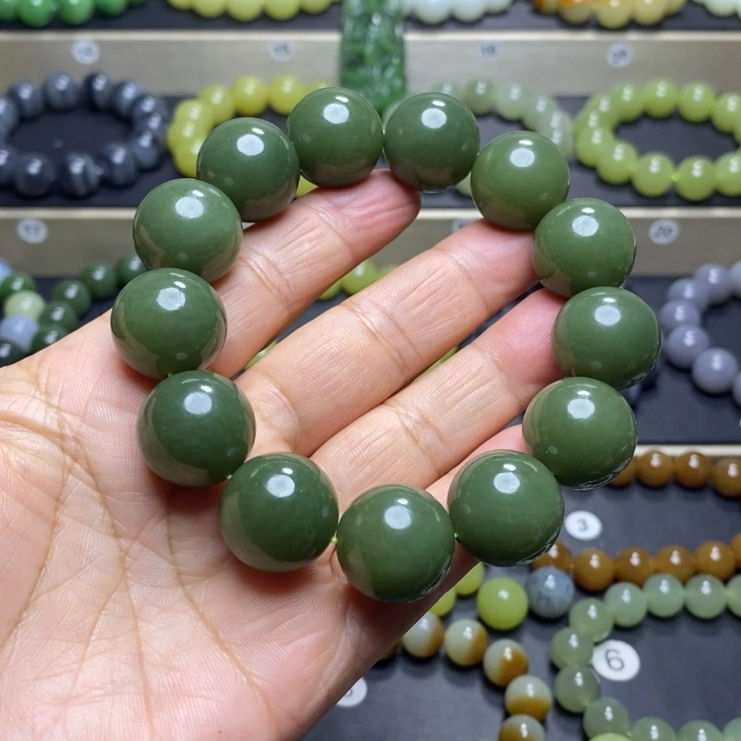 和田玉未镶嵌手串