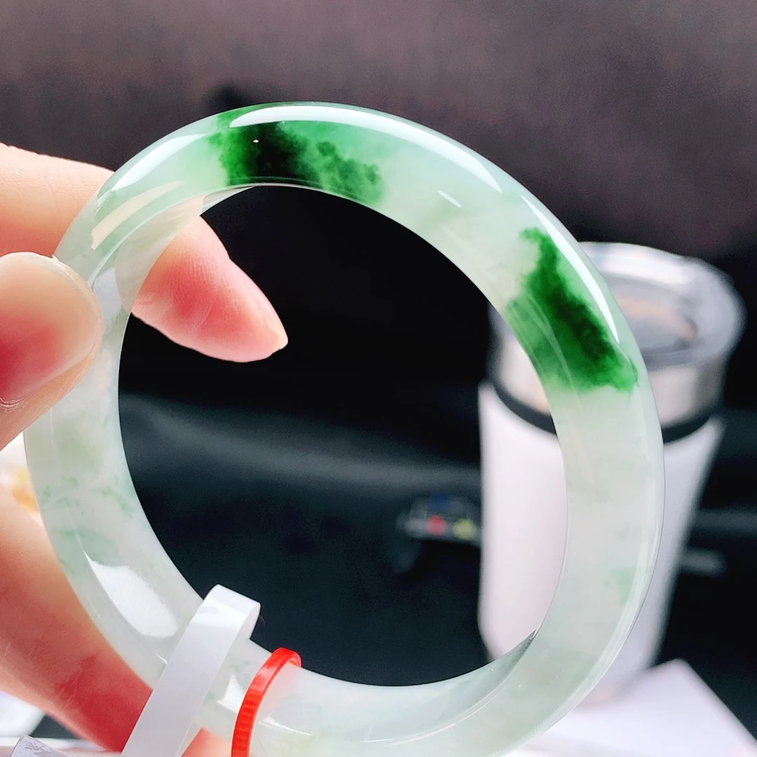 未镶嵌手镯翡翠56冰透绿花