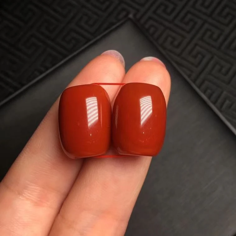 南红卡10x13mm＋桶珠2颗一组川料瓦西牛血红火焰纹配饰