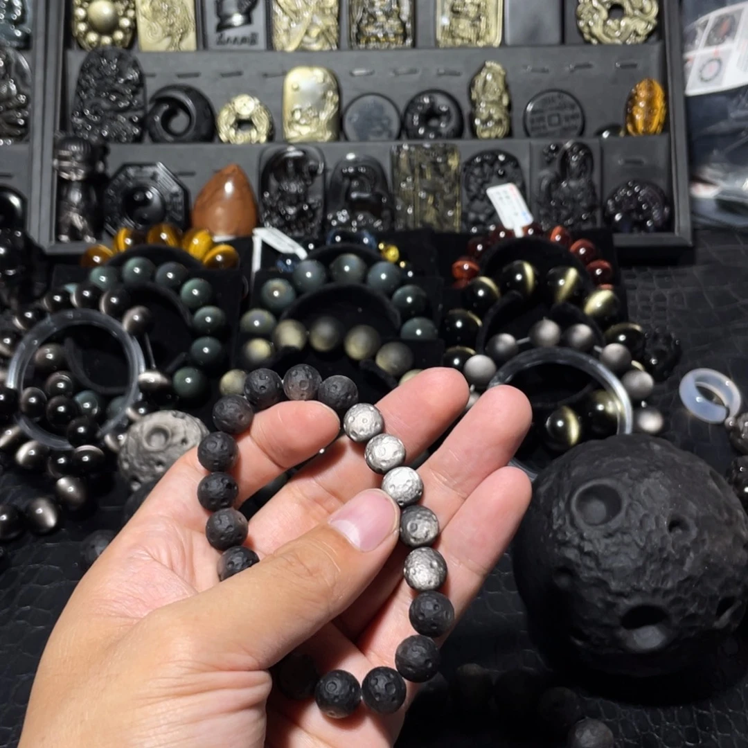 未镶嵌黑曜岩珠宝奇石