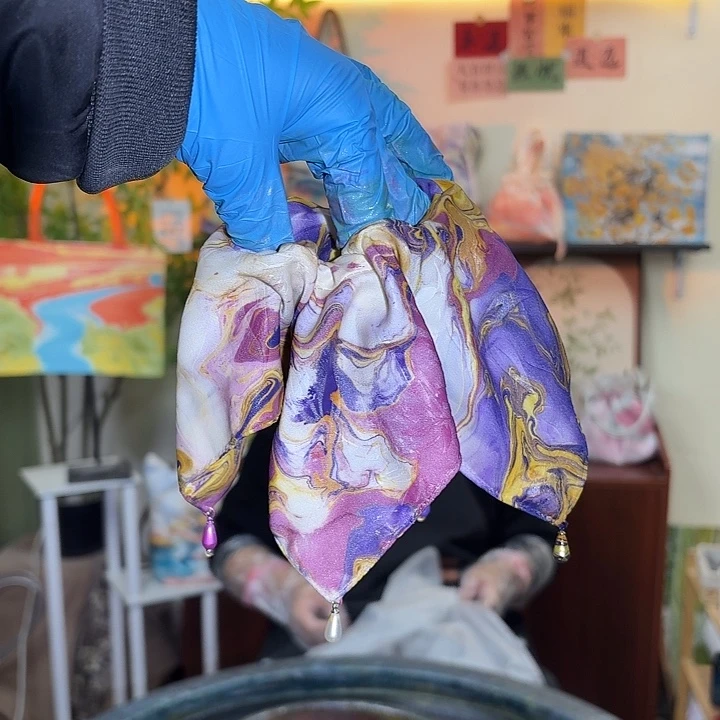 布艺铁合金竹子印花方巾