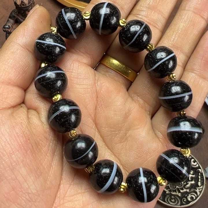 泥塑藏****@哇哈哈哈哈哈哈