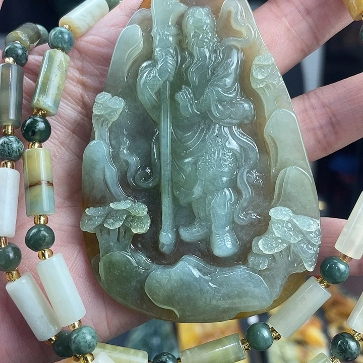 蛇纹石玉未镶嵌颈饰