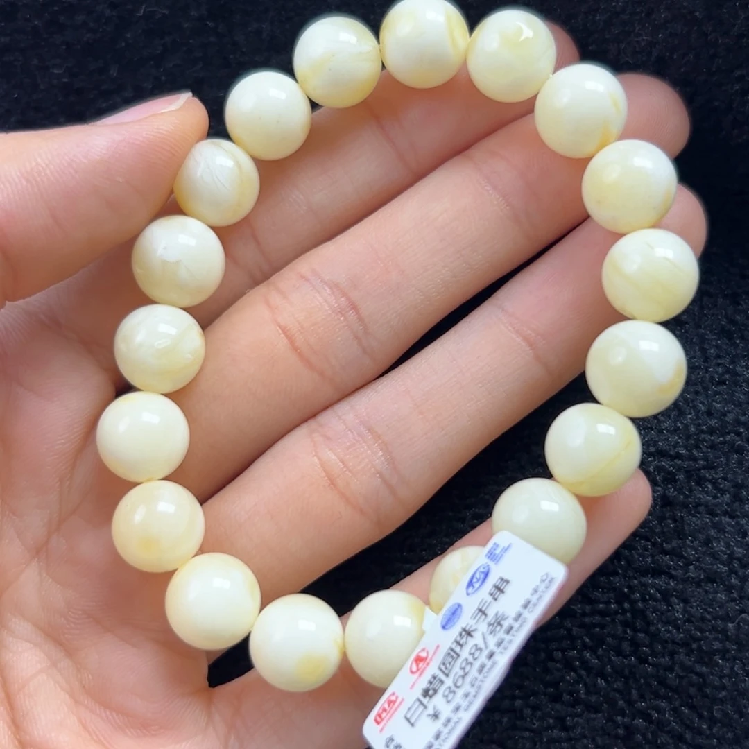 未镶嵌琥珀珠宝奇石