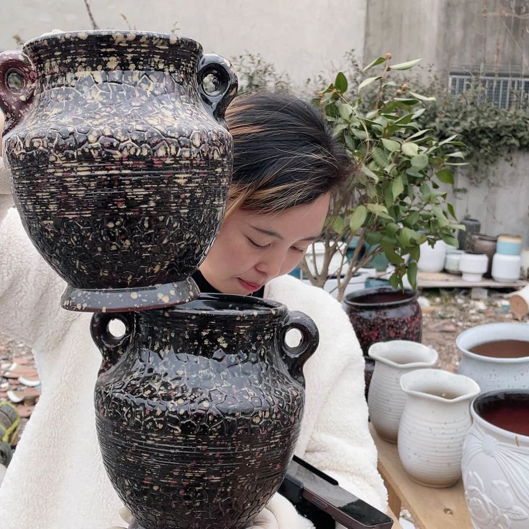 红陶王嫂花盆0125-78