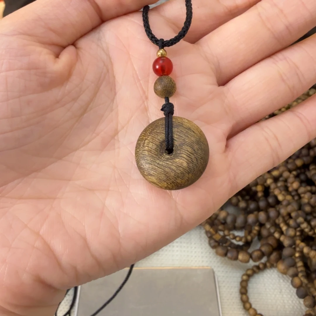 沉香碎屑沉香平安扣多样性发一