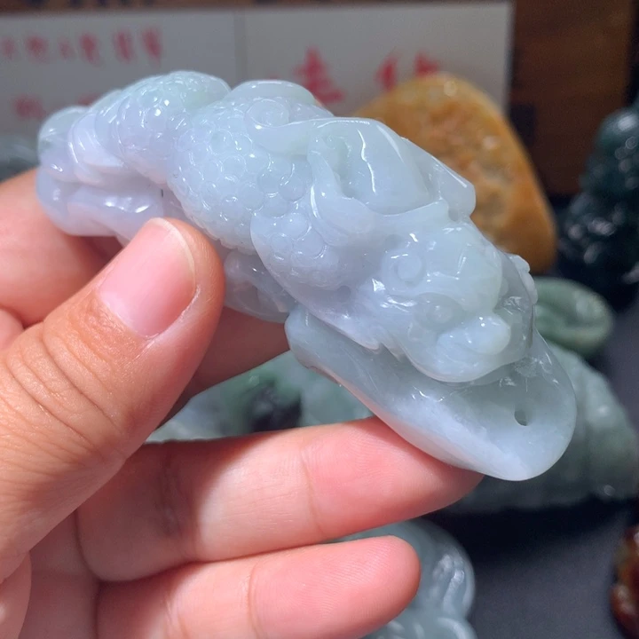 翡翠未镶嵌颈饰保真天然A货翡翠