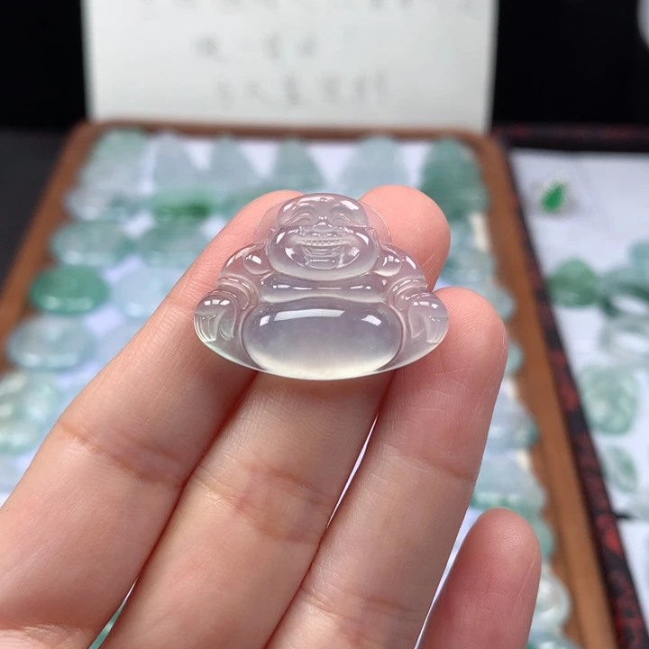 颈饰未镶嵌翡翠冰种佛公