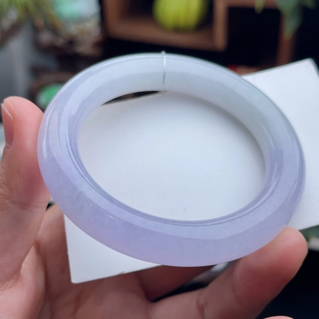 未镶嵌手镯（圆镯）翡翠