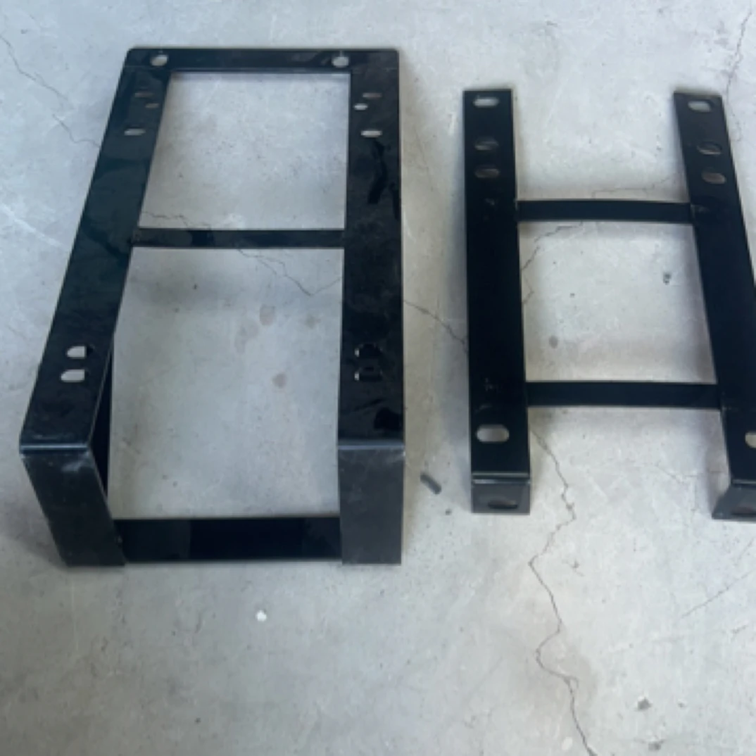 重卡车型可改装航空座椅安装支架