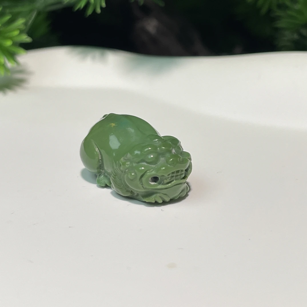 湖北天然原矿高瓷绿松石老油绿貔貅21*13.4*9.8mm
