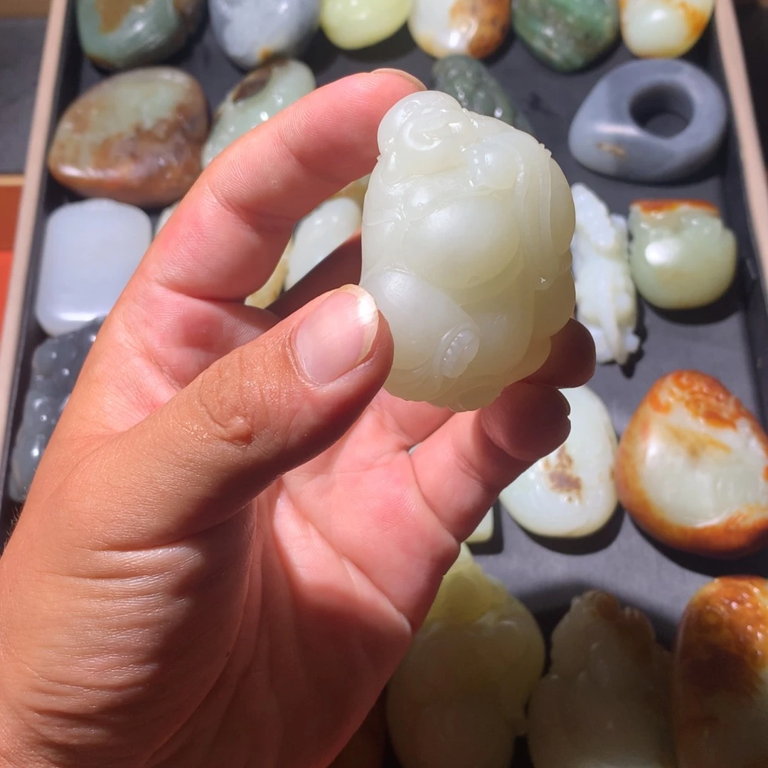 和田玉（糖玉）未镶嵌挂件