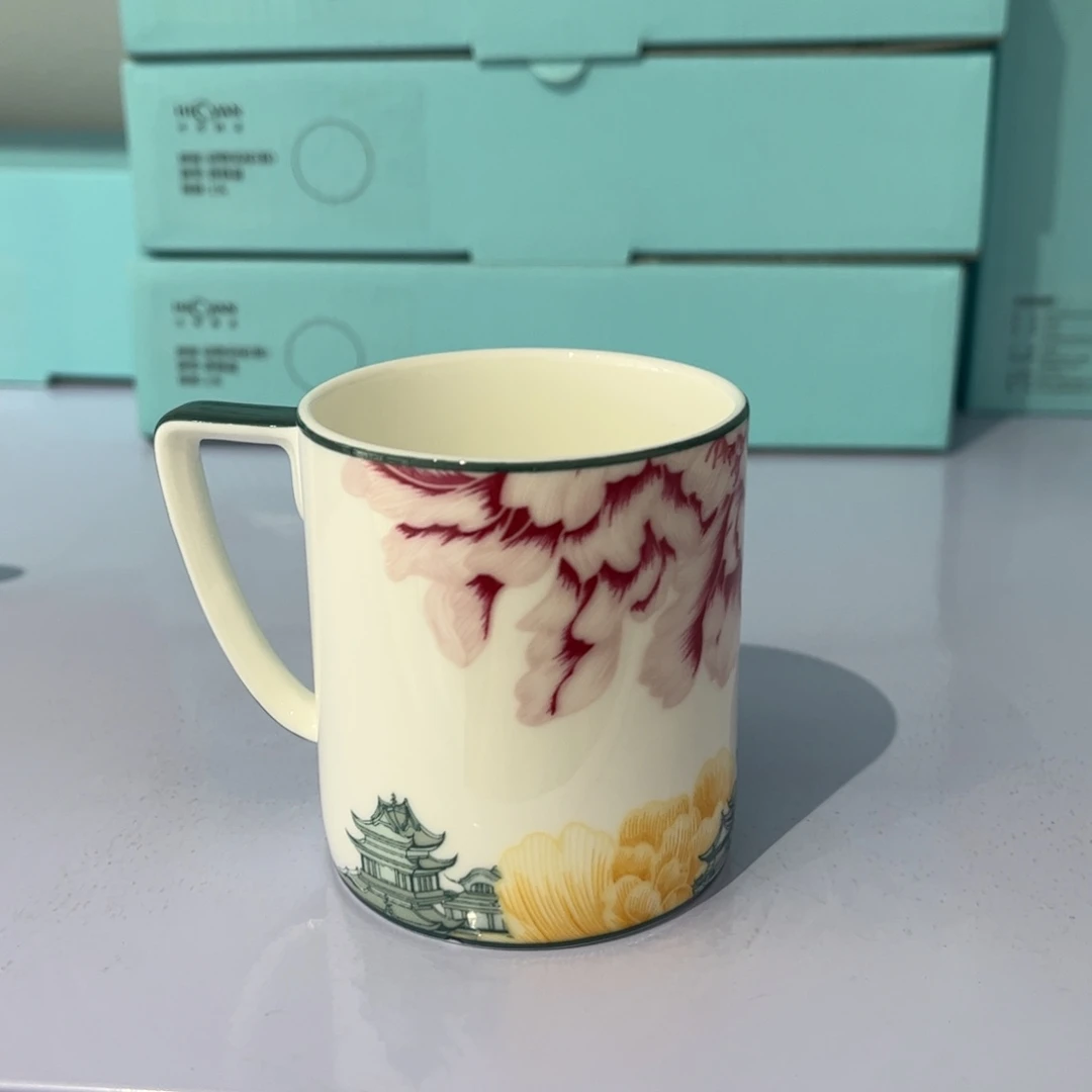 瓷片花好月圆小茶杯