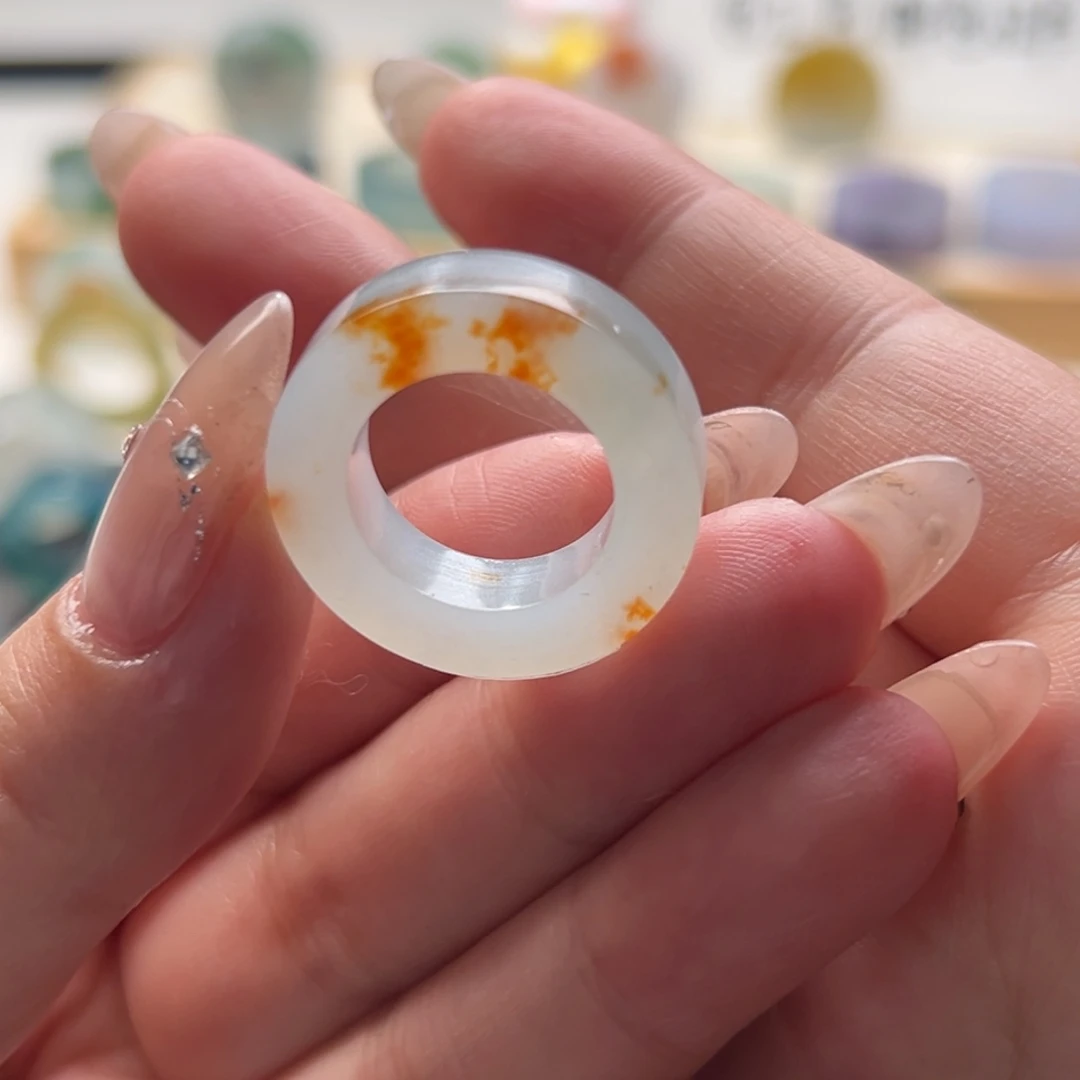 定制翡翠未镶嵌戒指